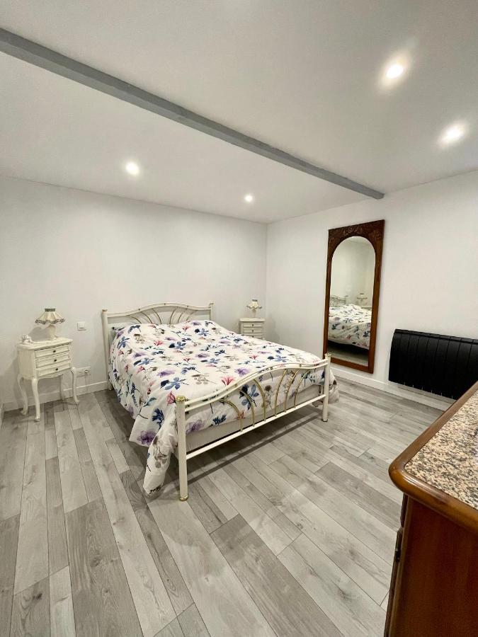 Le Petit Chalus Grand Gite Forcalquier Bagian luar foto