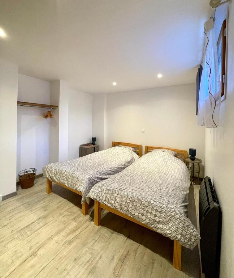 Le Petit Chalus Grand Gite Forcalquier Bagian luar foto